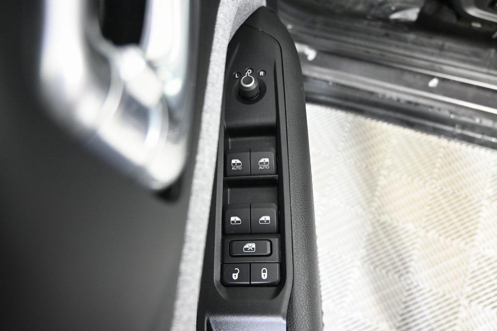 used 2022 Jeep Compass car, priced at $20,999