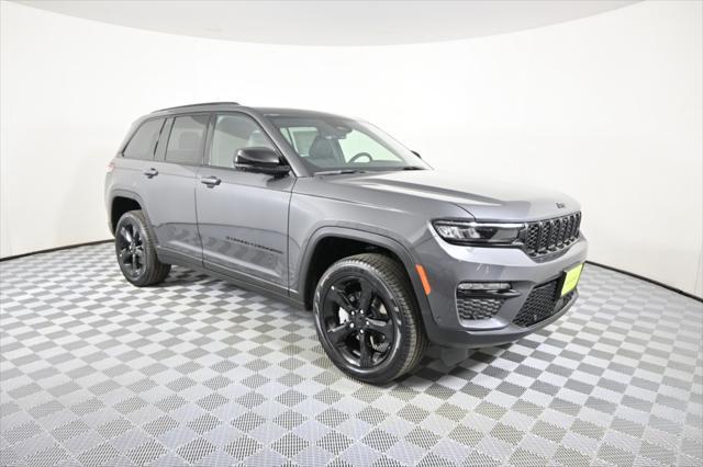 new 2025 Jeep Grand Cherokee car, priced at $51,199