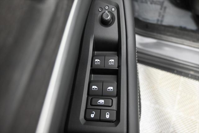 new 2025 Jeep Grand Cherokee car, priced at $51,199