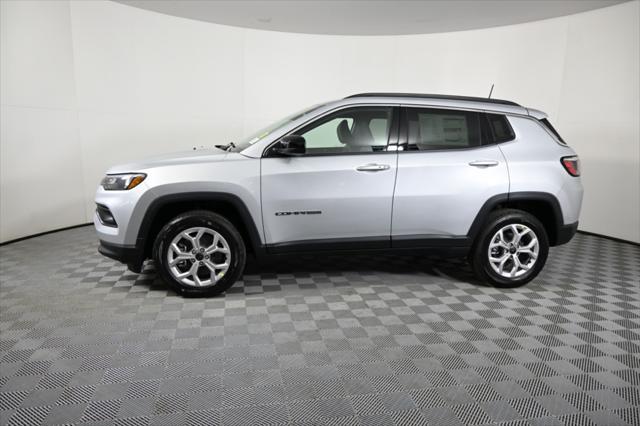 new 2025 Jeep Compass car, priced at $25,999