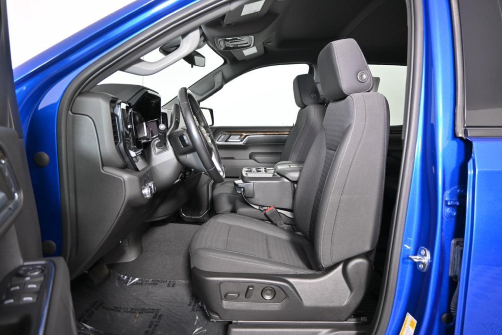 used 2022 GMC Sierra 1500 car, priced at $38,299