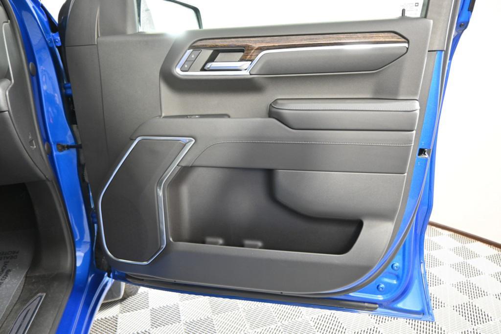 used 2022 GMC Sierra 1500 car, priced at $38,299