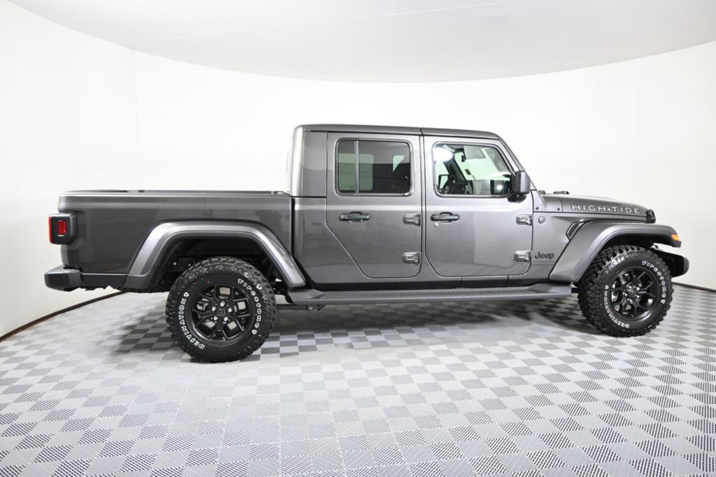 new 2025 Jeep Gladiator car, priced at $44,499