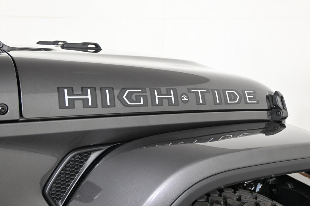 new 2025 Jeep Gladiator car, priced at $44,499