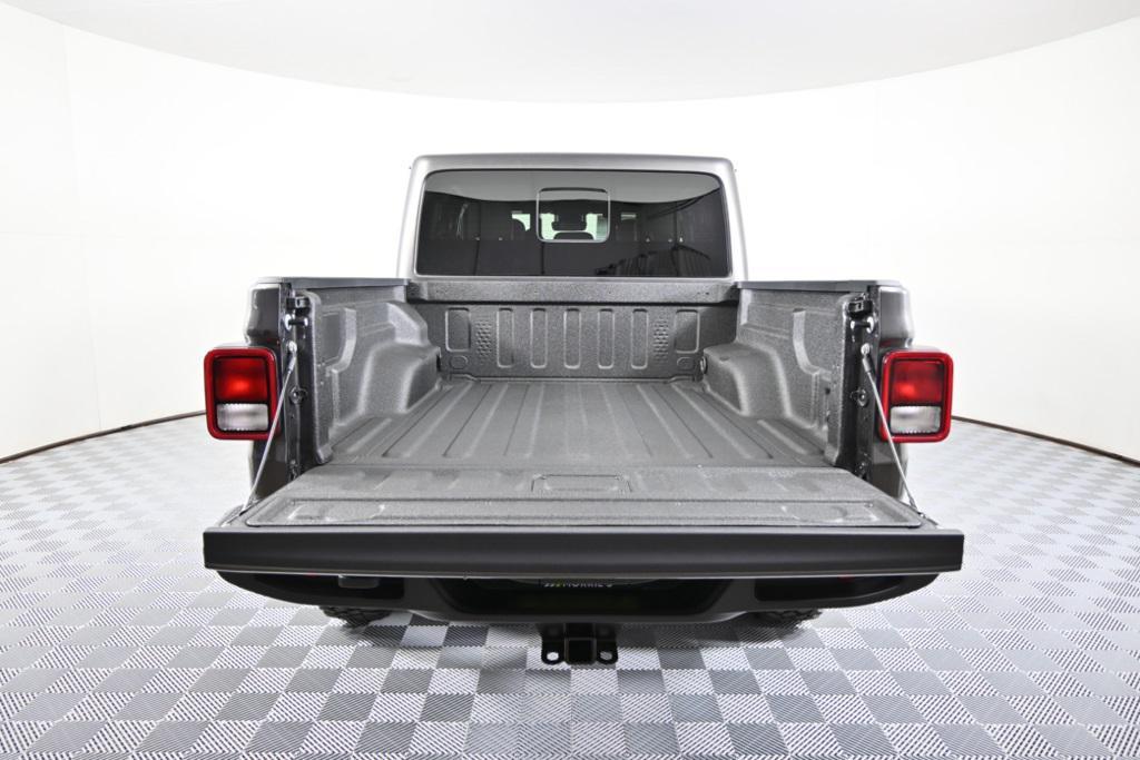 new 2025 Jeep Gladiator car, priced at $44,499