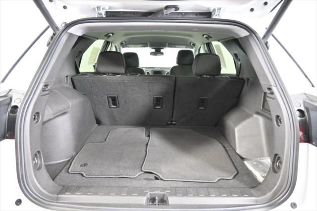 used 2024 Chevrolet Equinox car, priced at $24,699