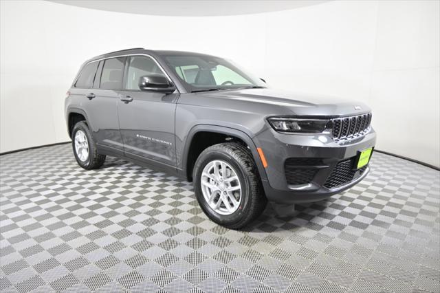 new 2025 Jeep Grand Cherokee car, priced at $38,699