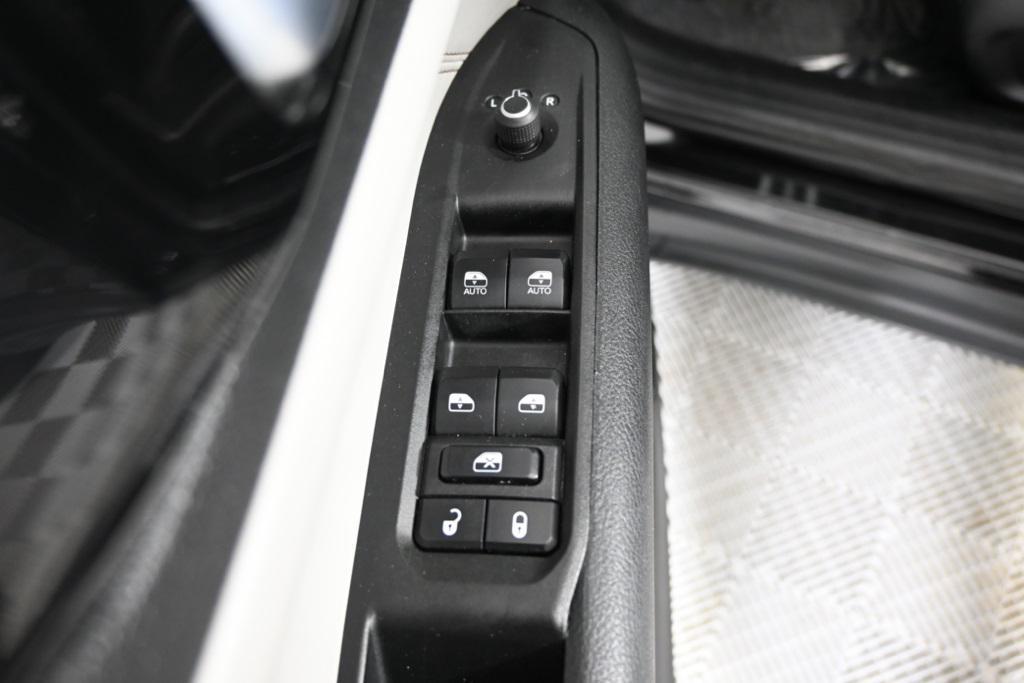 used 2022 Jeep Compass car, priced at $21,299