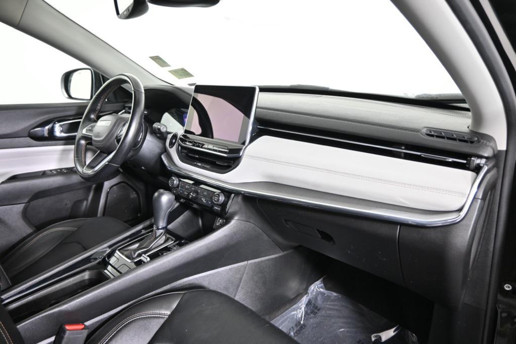 used 2022 Jeep Compass car, priced at $21,299