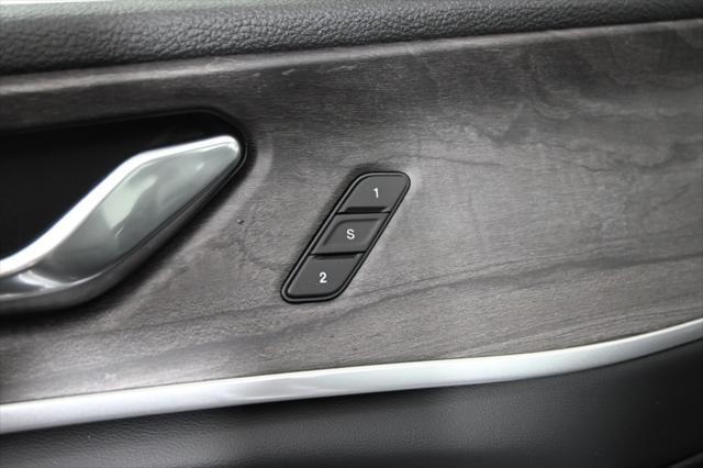 new 2025 Jeep Grand Cherokee car, priced at $49,199
