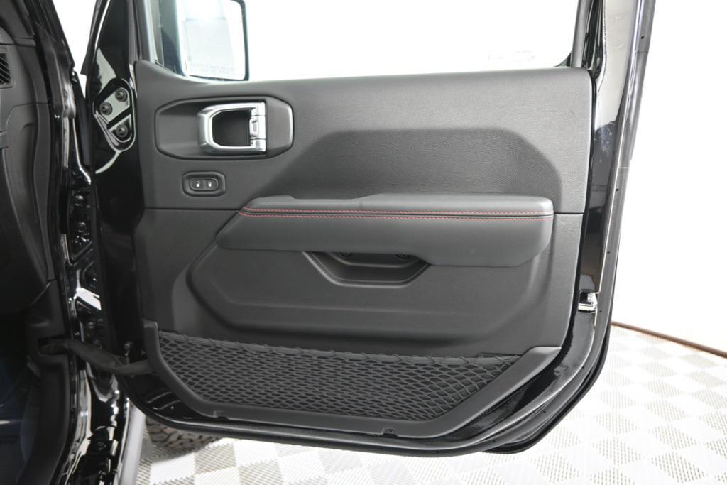 new 2025 Jeep Wrangler car, priced at $64,999