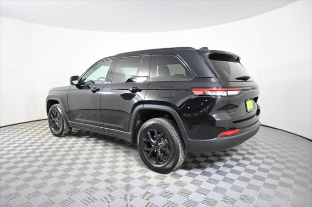 new 2025 Jeep Grand Cherokee car