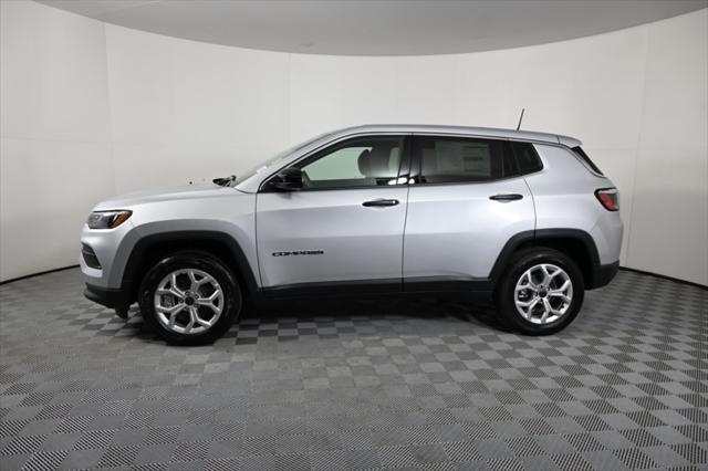 new 2025 Jeep Compass car, priced at $24,999