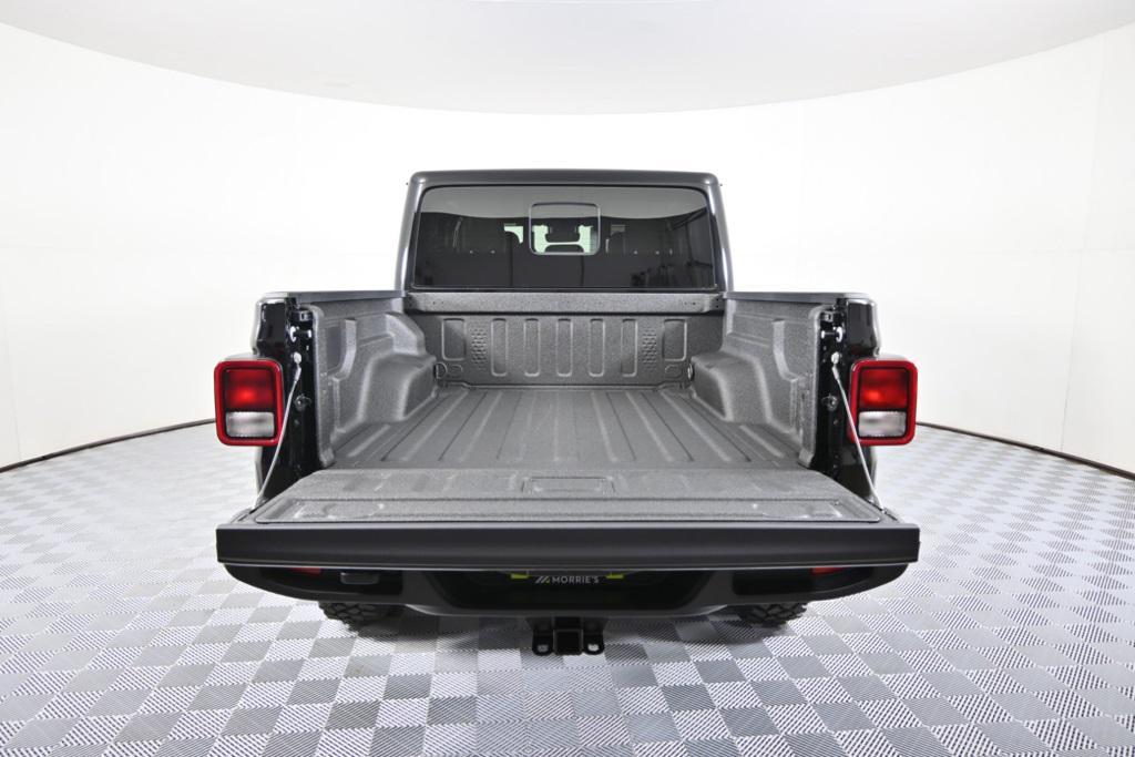 new 2025 Jeep Gladiator car, priced at $46,399