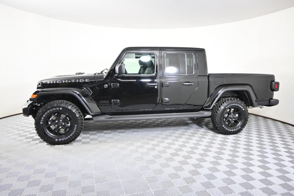 new 2025 Jeep Gladiator car, priced at $46,399