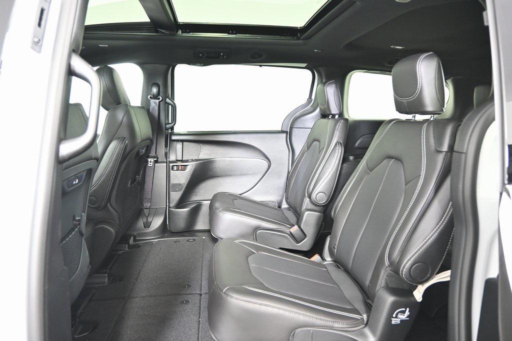 new 2026 Chrysler Pacifica car, priced at $42,799