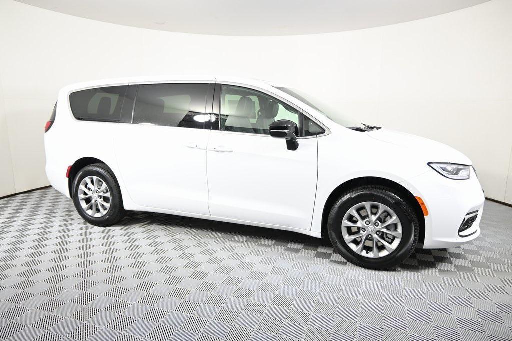 new 2026 Chrysler Pacifica car, priced at $42,799
