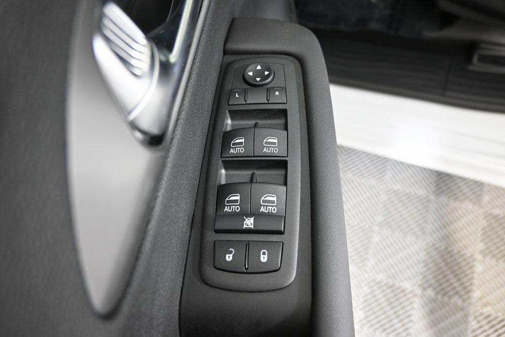 new 2026 Chrysler Pacifica car, priced at $42,799