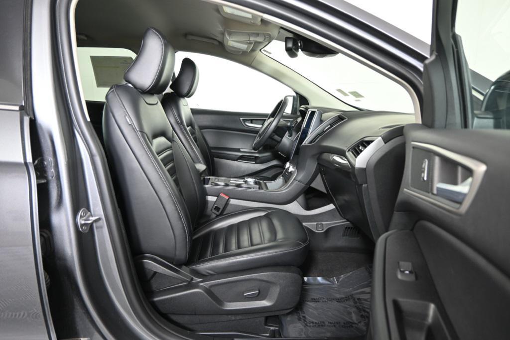 used 2024 Ford Edge car, priced at $23,799