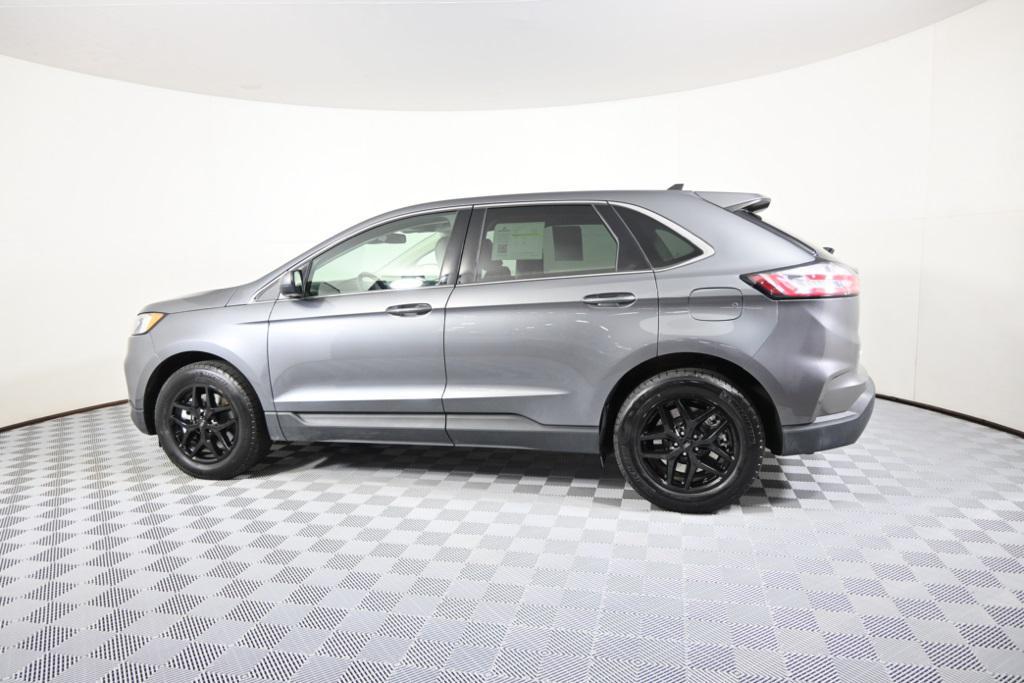 used 2024 Ford Edge car, priced at $23,799