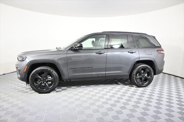 used 2025 Jeep Grand Cherokee car, priced at $42,399