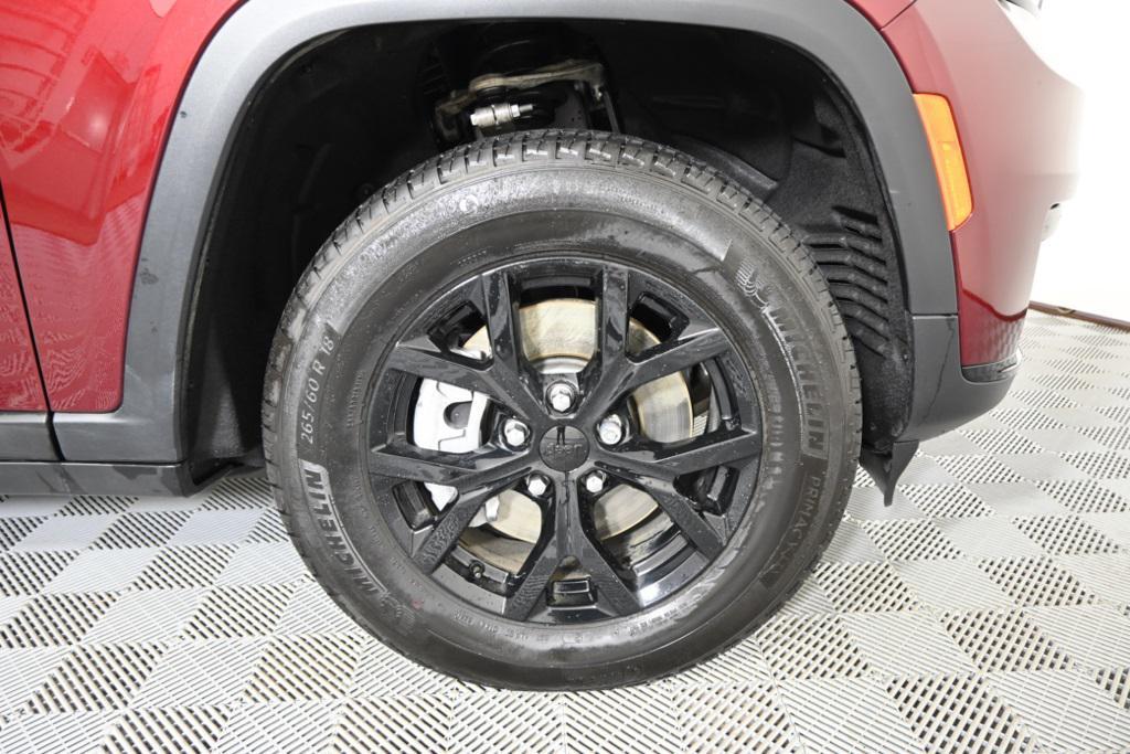 used 2024 Jeep Grand Cherokee L car, priced at $39,299