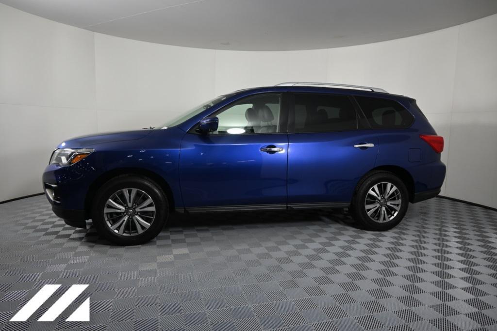 used 2020 Nissan Pathfinder car, priced at $21,895