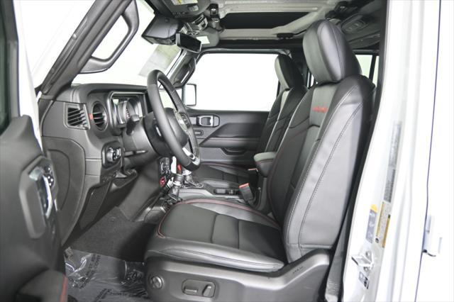 new 2025 Jeep Gladiator car, priced at $52,999