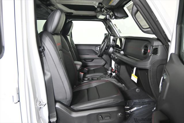 new 2025 Jeep Gladiator car, priced at $52,999