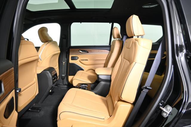 new 2025 Jeep Grand Cherokee L car, priced at $70,916