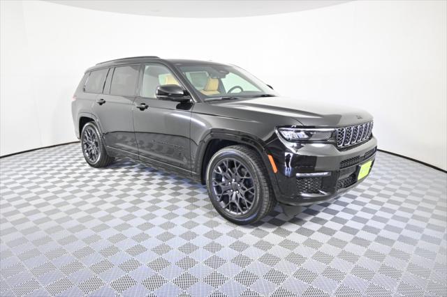 new 2025 Jeep Grand Cherokee L car, priced at $70,916