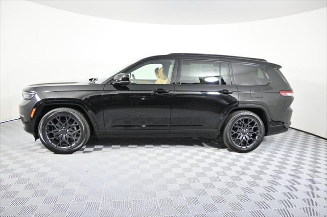 new 2025 Jeep Grand Cherokee L car, priced at $70,916