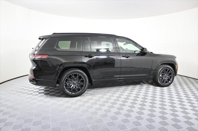 new 2025 Jeep Grand Cherokee L car, priced at $70,916
