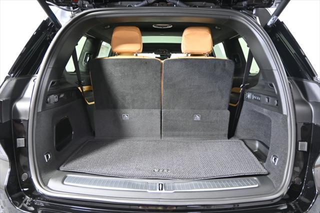 new 2025 Jeep Grand Cherokee L car, priced at $70,916