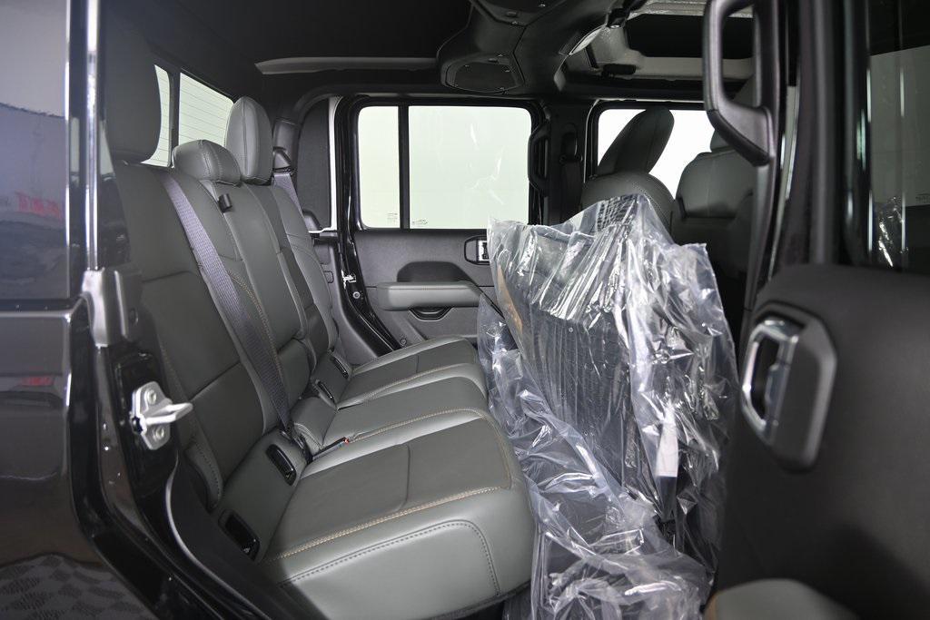 new 2026 Jeep Gladiator car, priced at $58,999