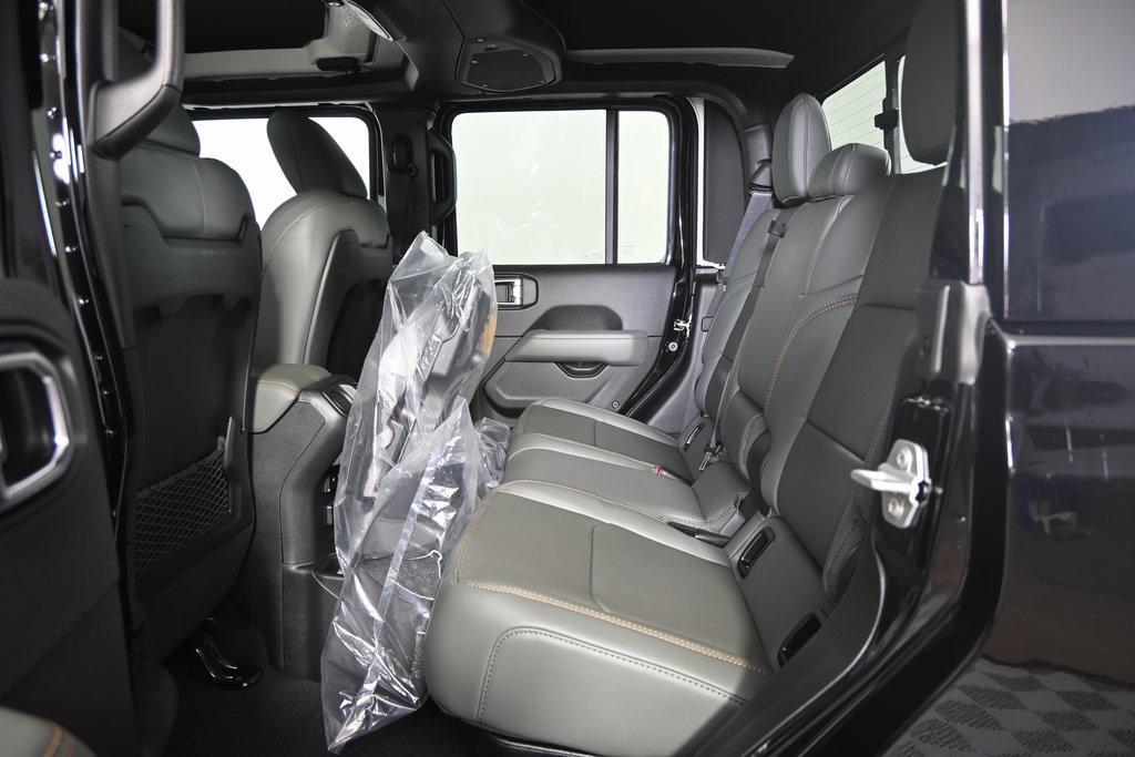 new 2026 Jeep Gladiator car, priced at $58,999