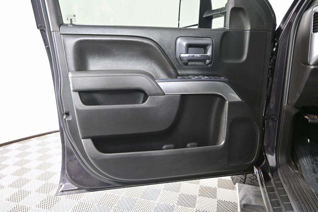 used 2015 Chevrolet Silverado 1500 car, priced at $12,990