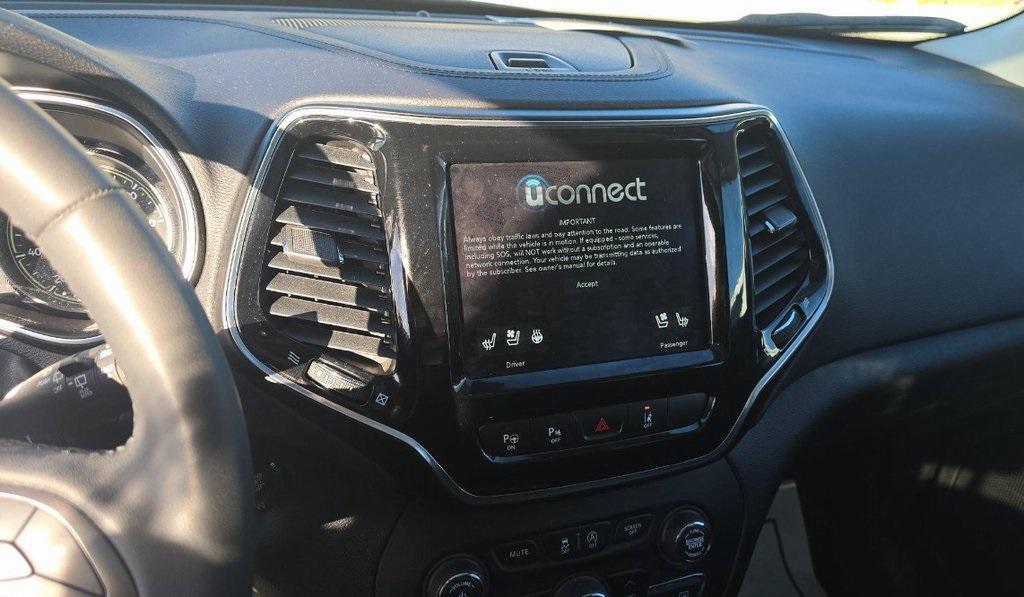 used 2021 Jeep Cherokee car, priced at $24,499