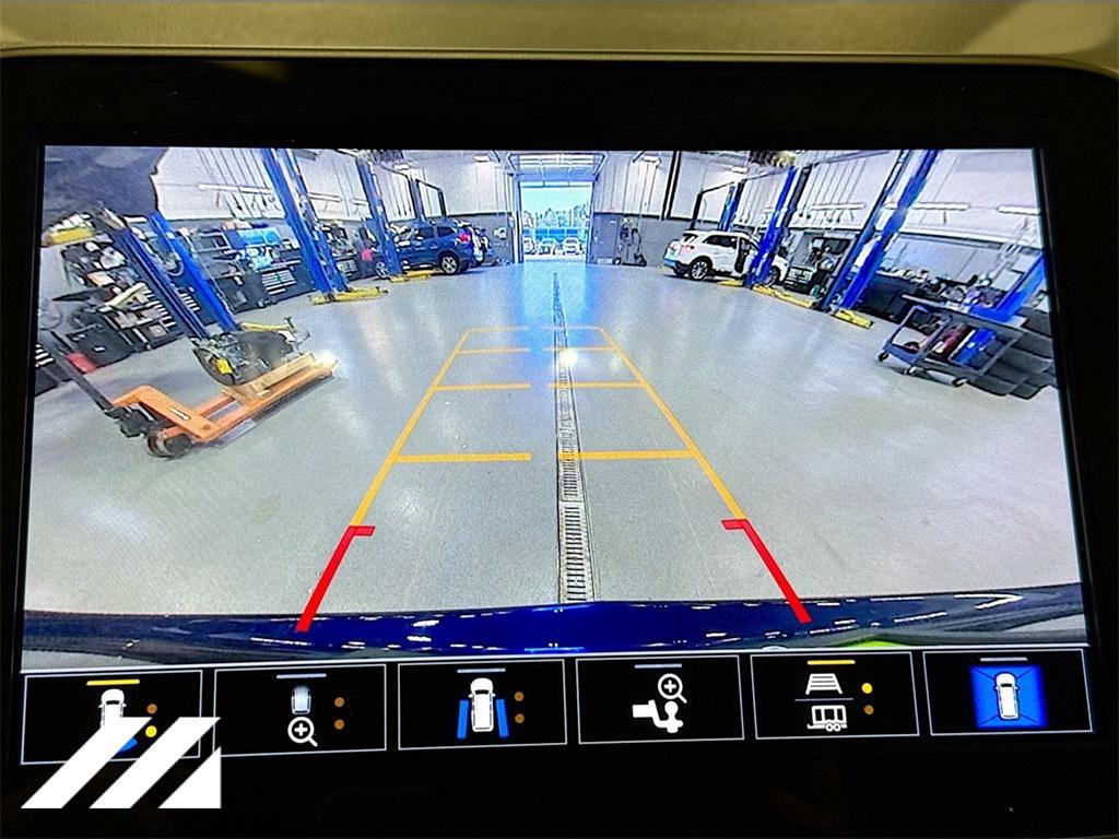 used 2022 Chevrolet Equinox car, priced at $17,695