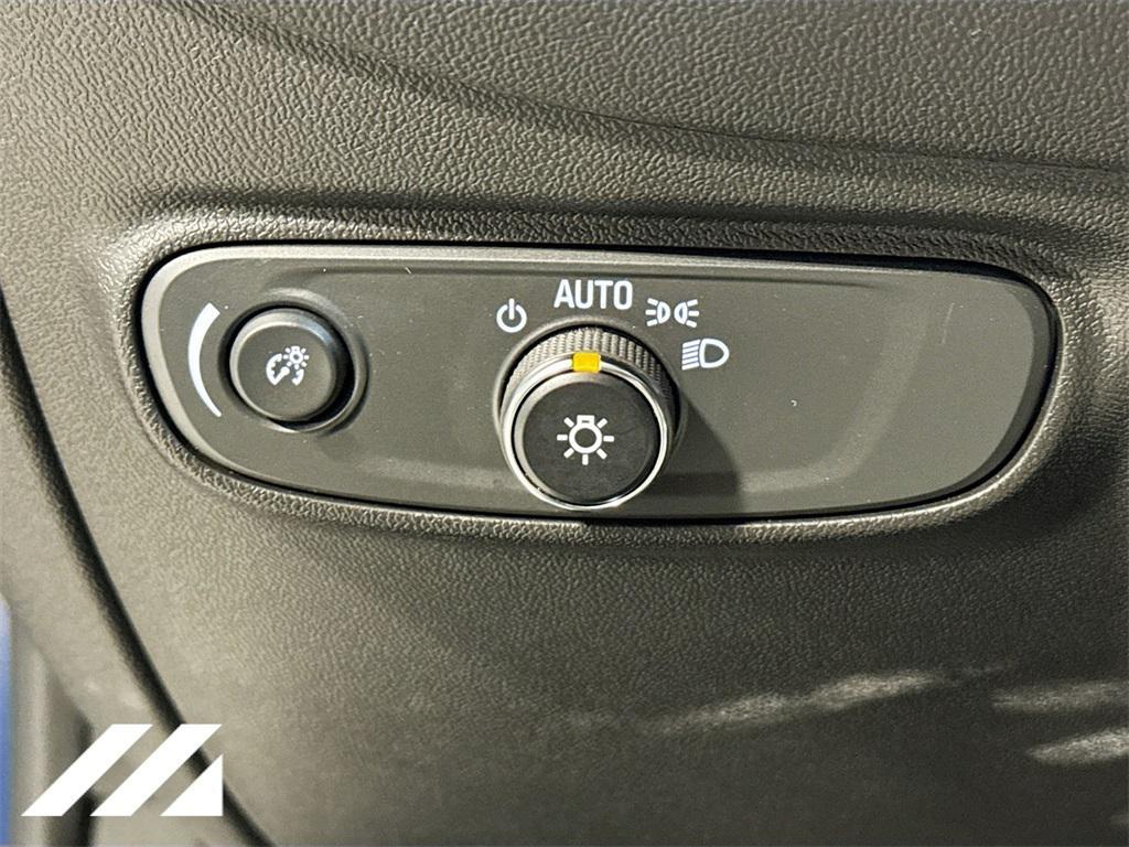 used 2022 Chevrolet Equinox car, priced at $17,695