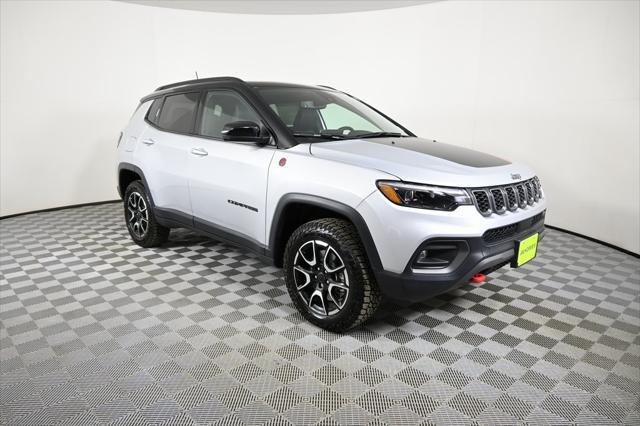 new 2025 Jeep Compass car, priced at $36,999