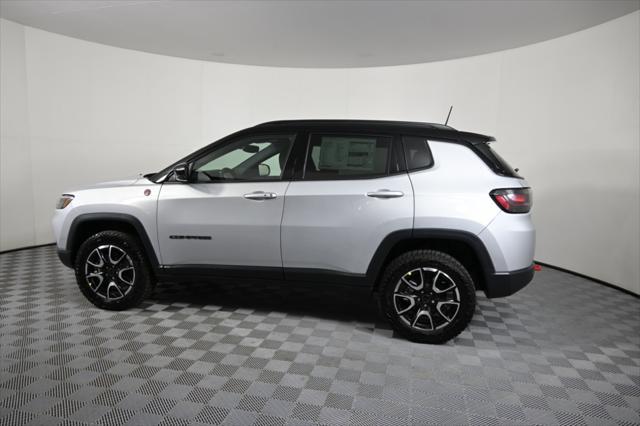 new 2025 Jeep Compass car, priced at $37,299