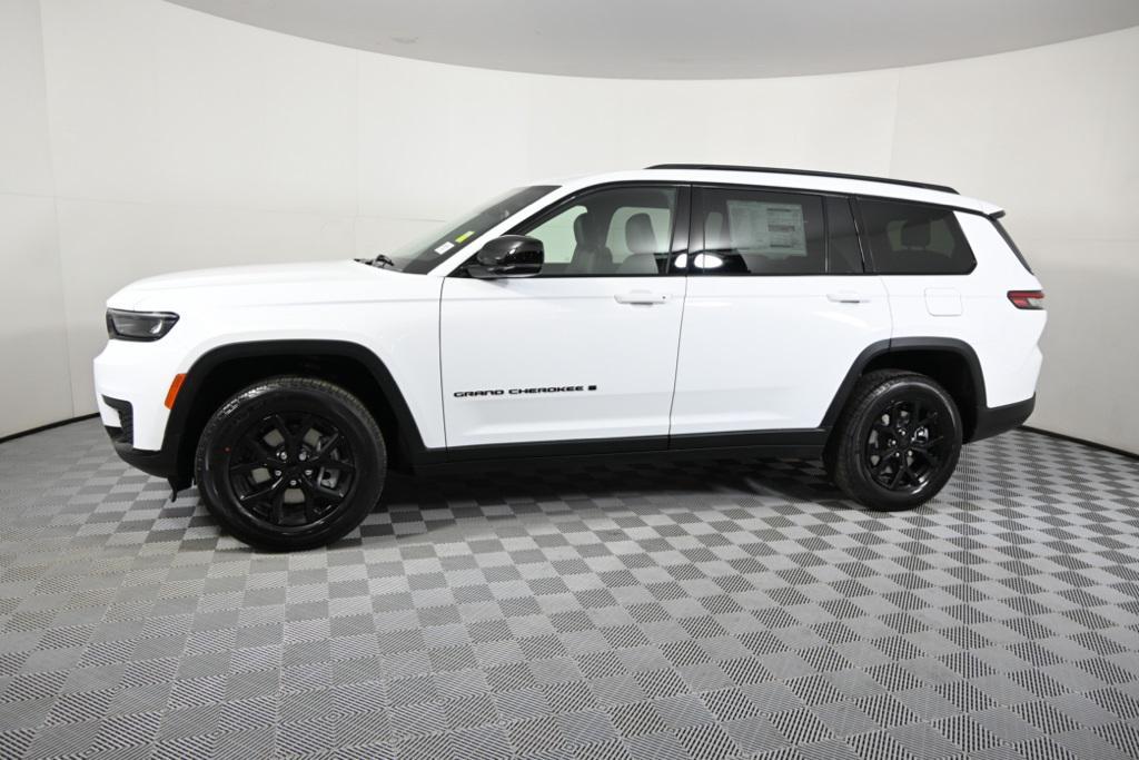 new 2025 Jeep Grand Cherokee L car, priced at $40,599