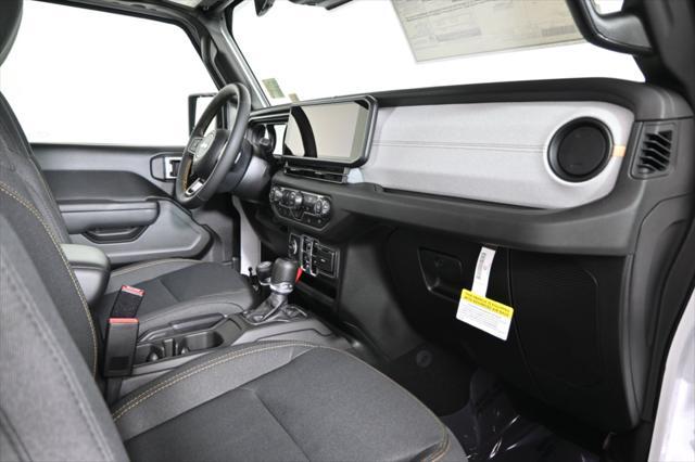 new 2025 Jeep Gladiator car, priced at $44,499