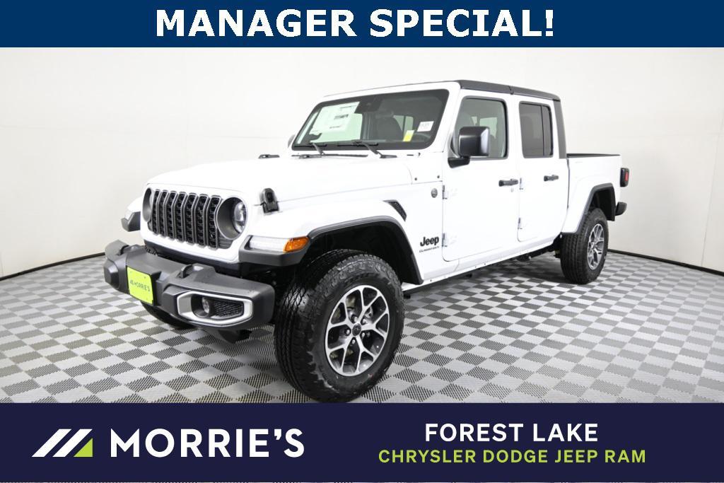 new 2025 Jeep Gladiator car, priced at $43,199