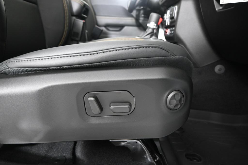 new 2025 Jeep Wrangler car, priced at $101,499