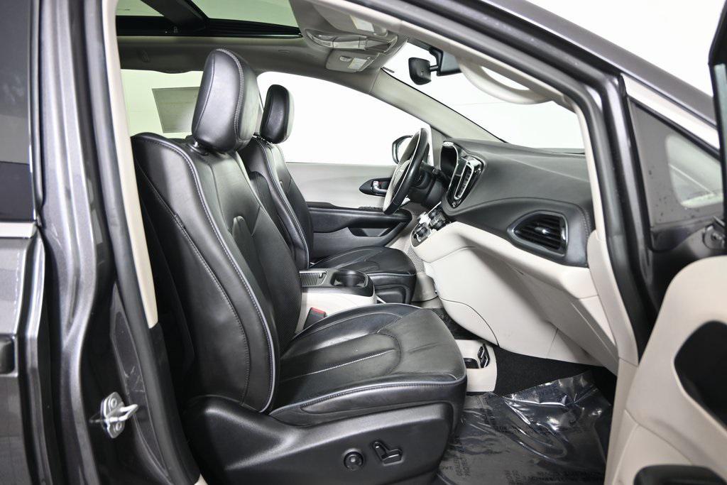 used 2020 Chrysler Pacifica car, priced at $26,299