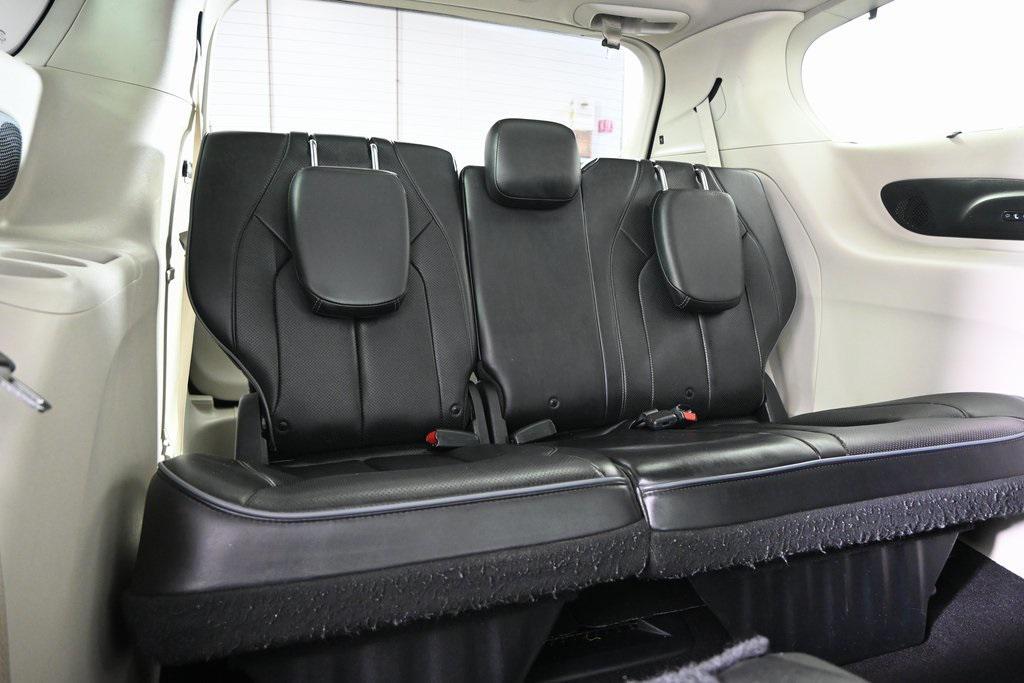 used 2020 Chrysler Pacifica car, priced at $26,299