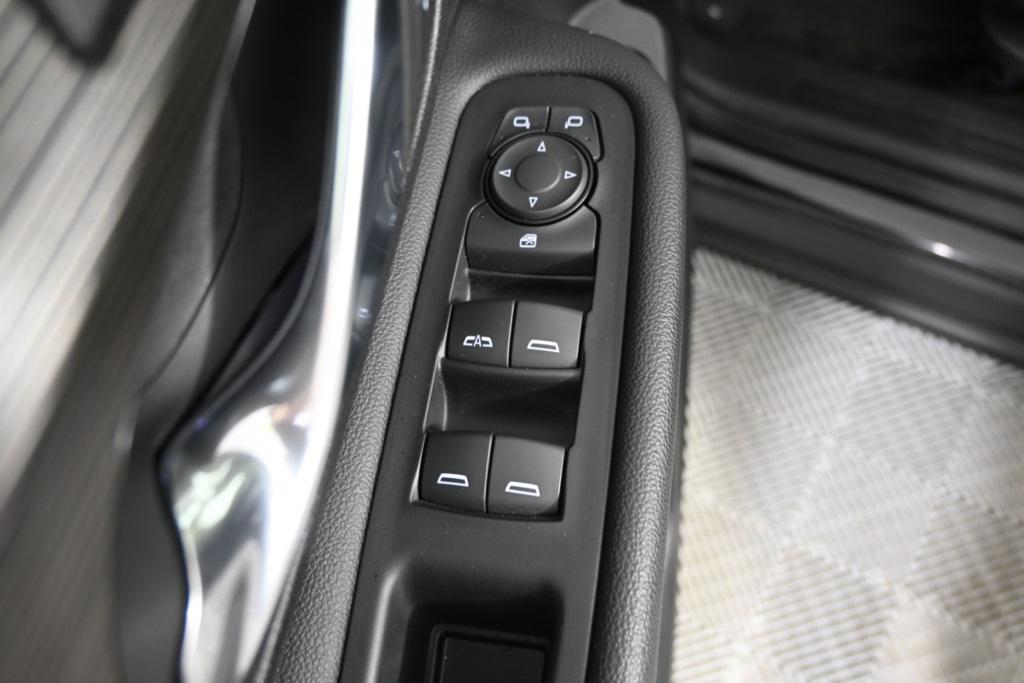 used 2022 GMC Terrain car, priced at $25,199