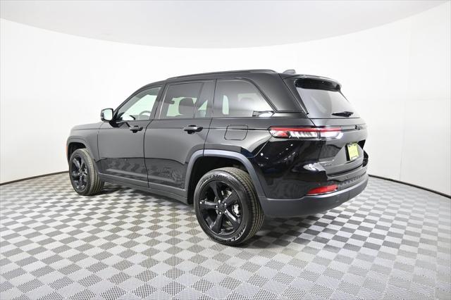 new 2025 Jeep Grand Cherokee car, priced at $46,670